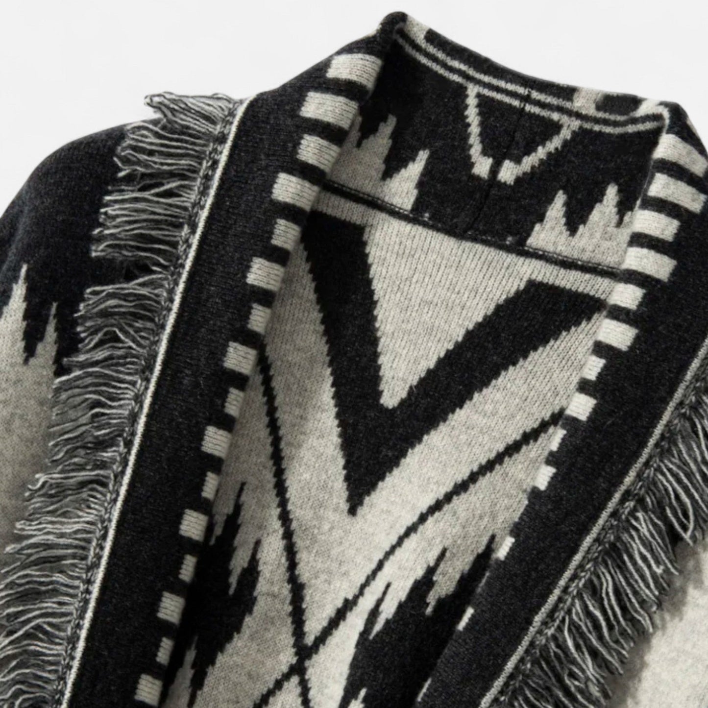 Echwear Women’s 100% Cashmere Tassel Cardigan – Vintage Jacquard Elegance