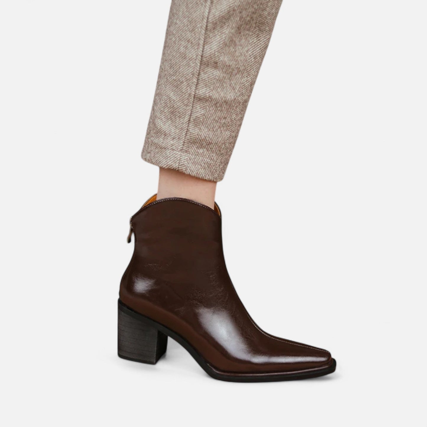 Echwear Women’s Pointed Toe PU Leather Heeled Boots