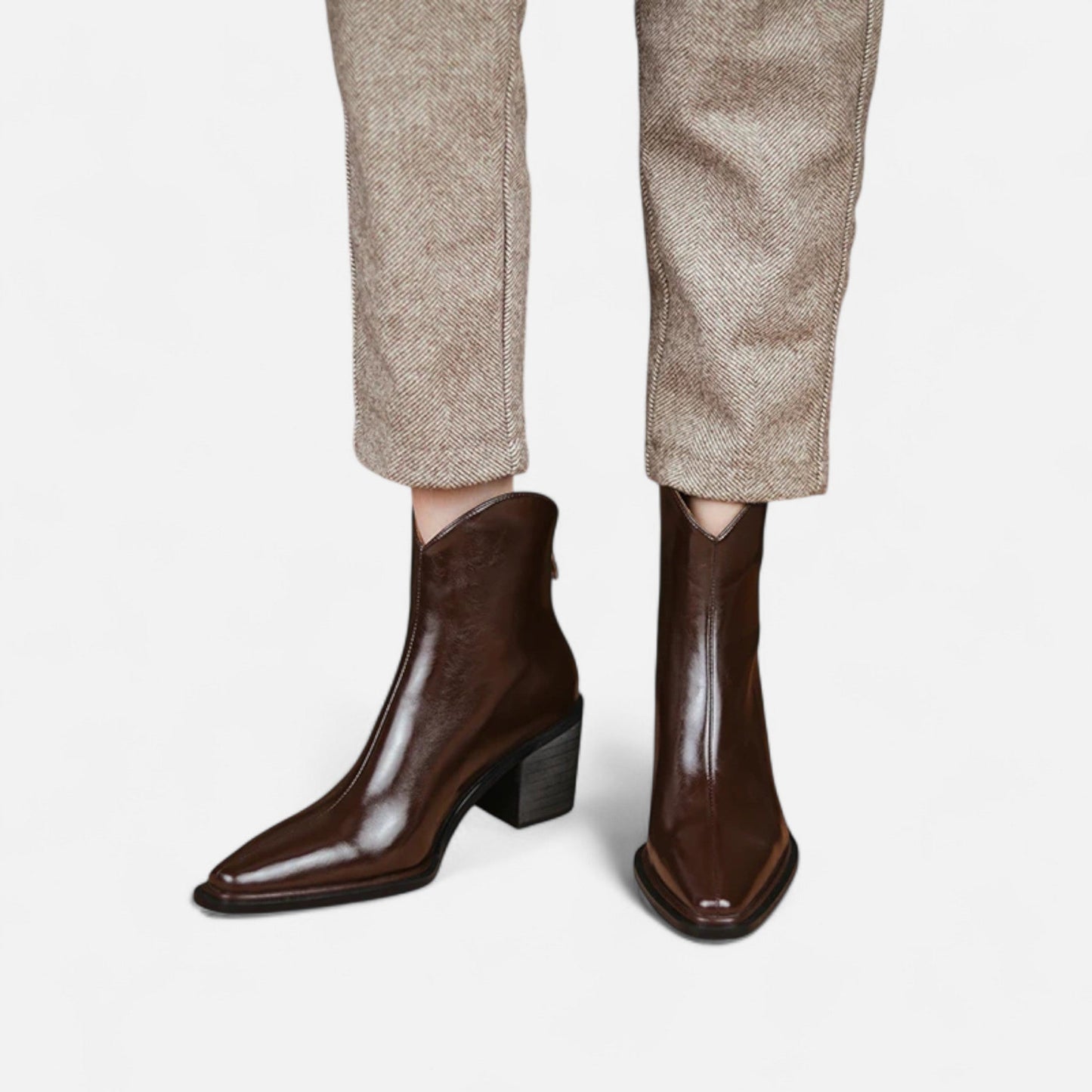 Echwear Women’s Pointed Toe PU Leather Heeled Boots