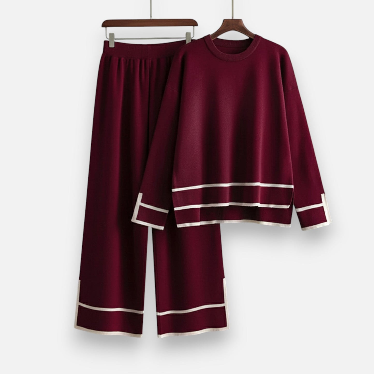 Echwear Women’s Knitted Two-Piece Set – Effortless Winter Poise