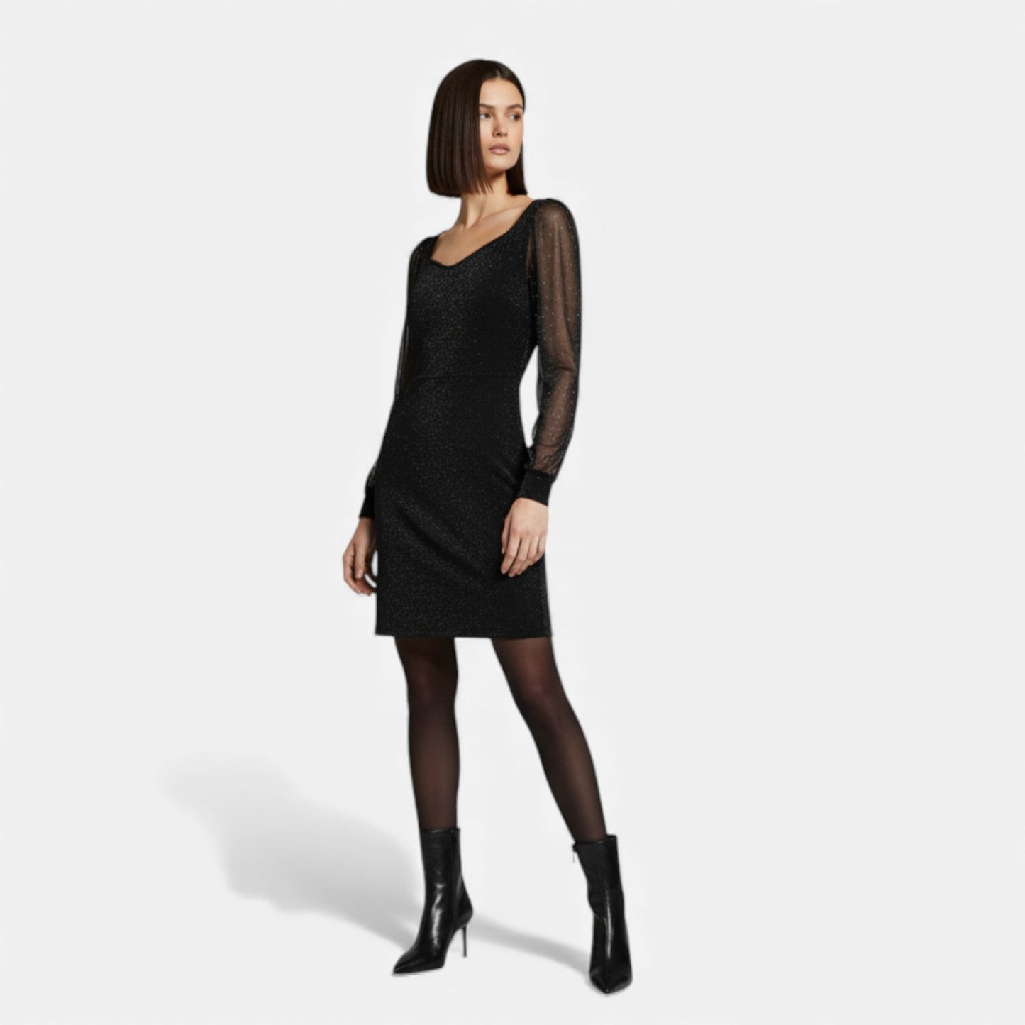 Echwear Women’s Pointed-Toe Heeled Boots – Retro Luxe Flair