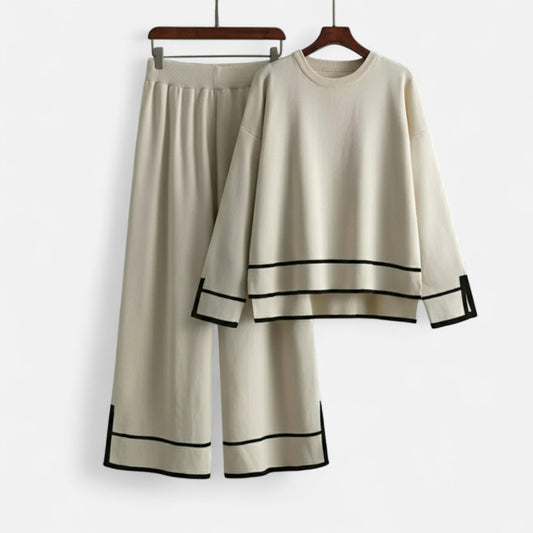 Echwear Women’s Knitted Two-Piece Set – Effortless Winter Poise
