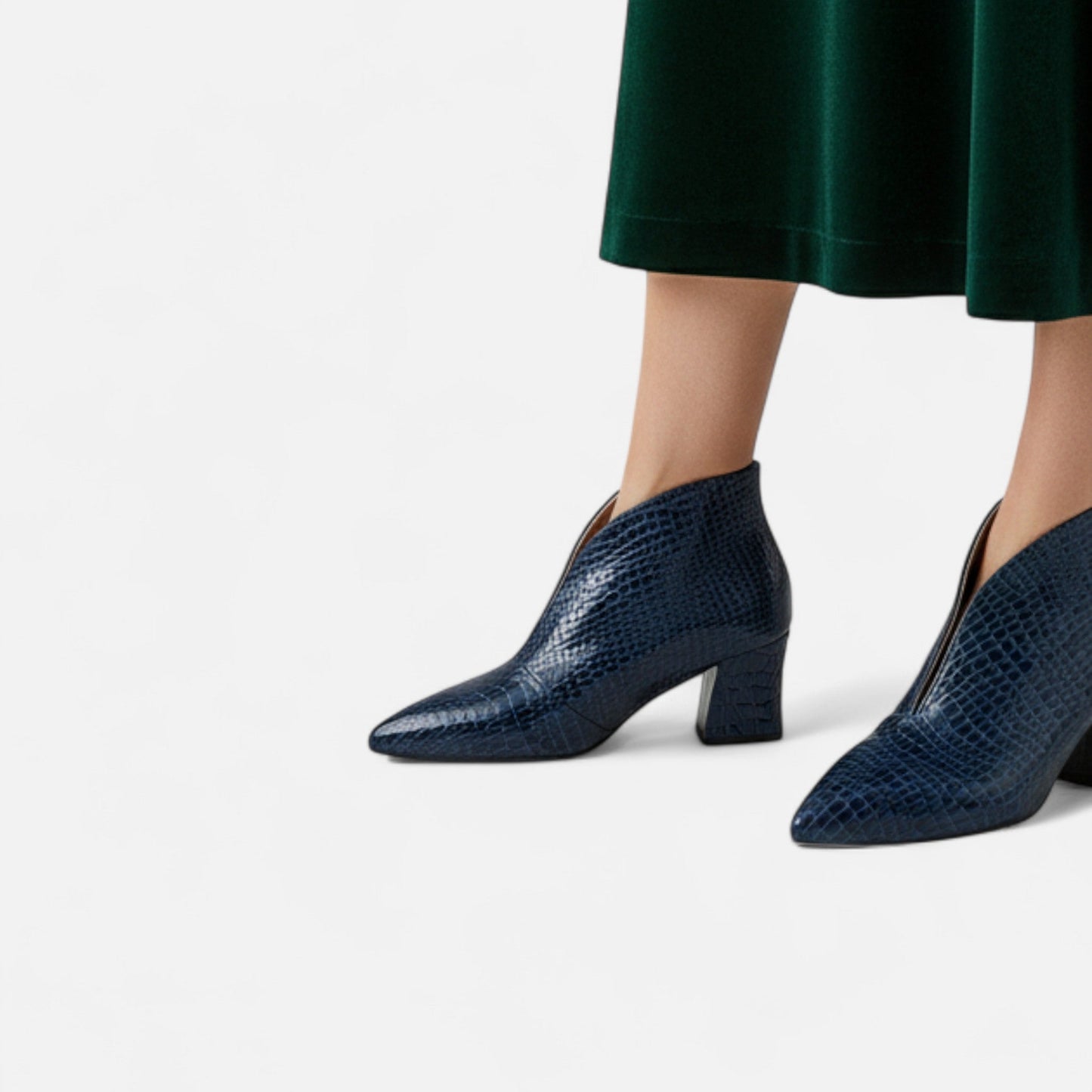 Echwear Women’s Patent Leather V-Cut Ankle Boots