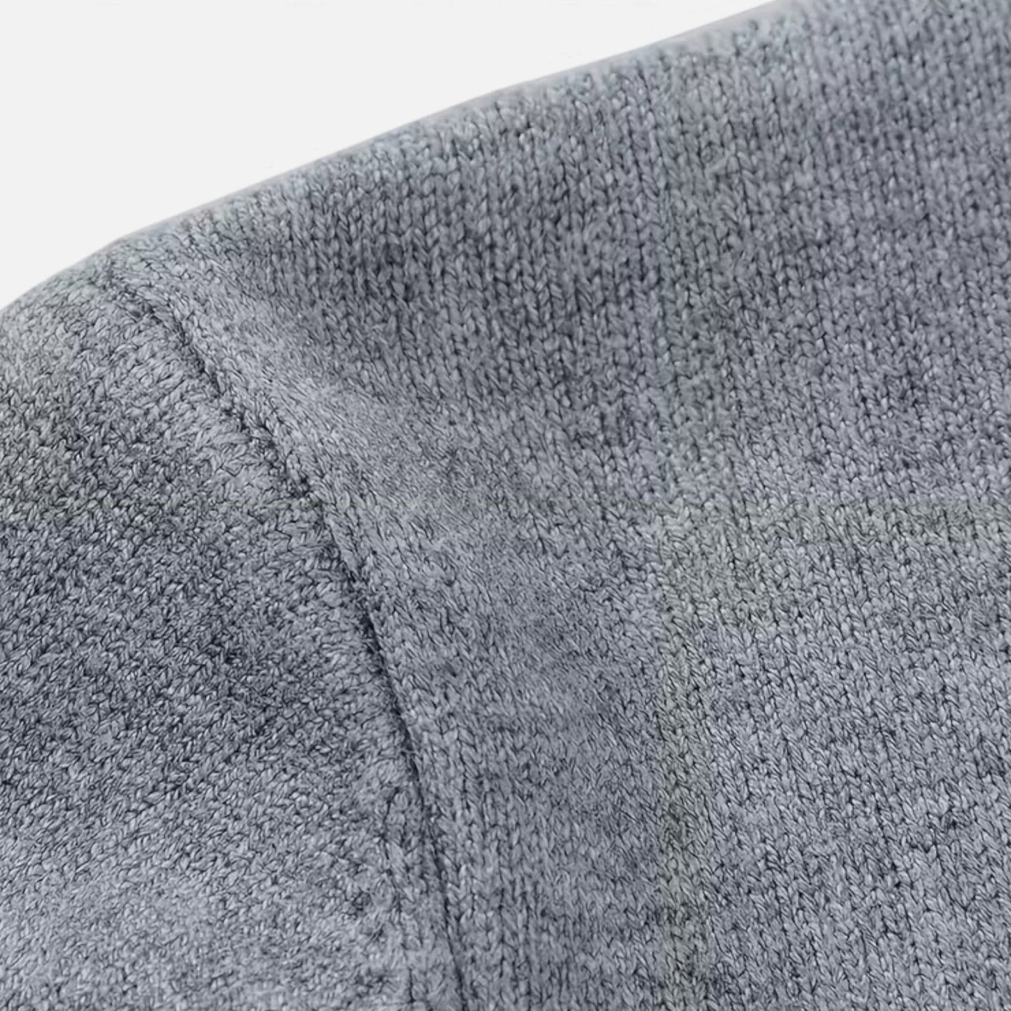 Echwear Men’s V-Neck Knit Sweater for Autumn/Winter